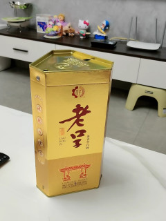 年味里的浓香密码：口子窖五年型，过年的第一杯团圆酒