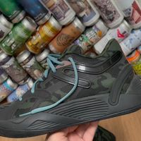 【购买不推荐】PUMA TRC 缓震极限和鞋面锁定总觉得有点不够用，通勤的小快灵一开可以考虑