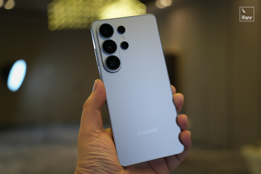 三星 Galaxy S26 系列发布:6999 元起!AI 很聪明,防窥接地气