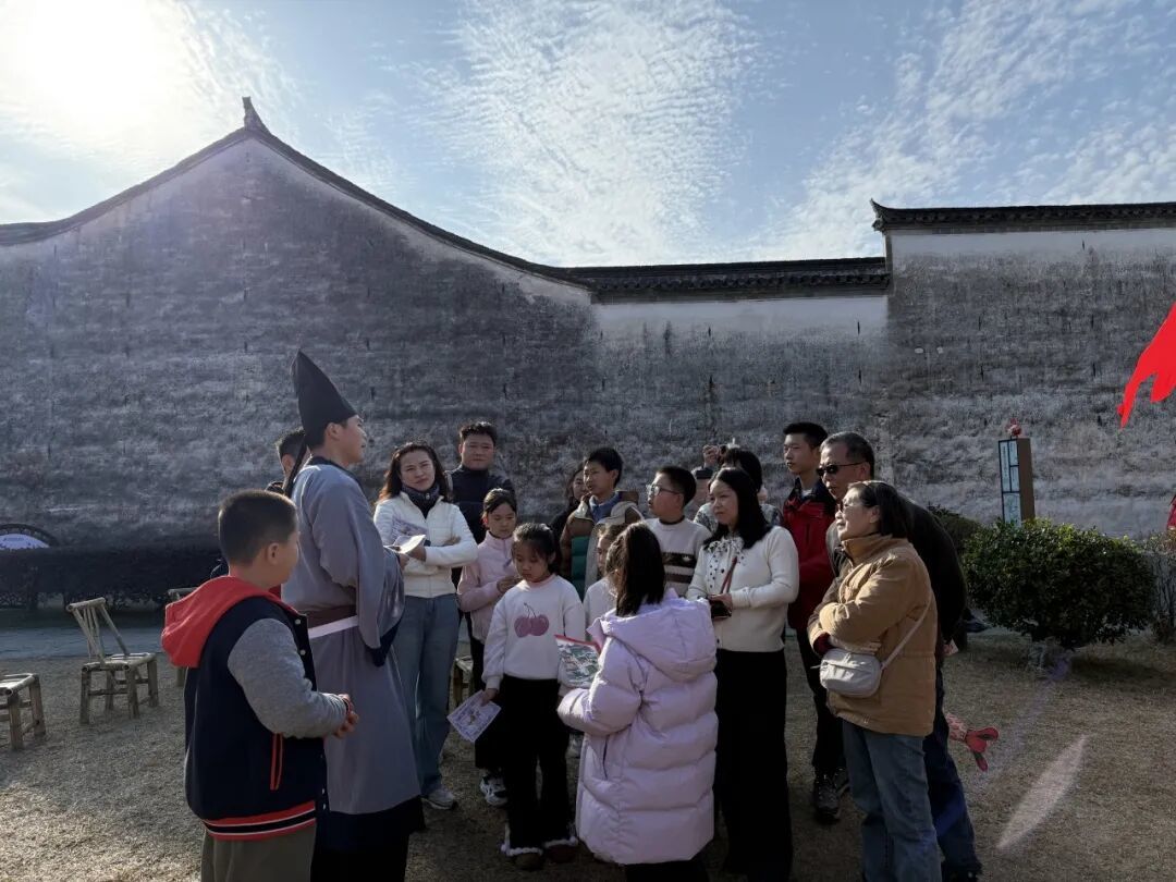 皖美宝藏小城丨2026歙县春节文旅市场马力全开，热力十足