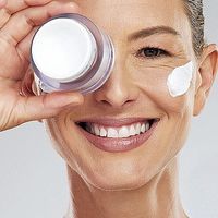 2026抗皱护肤实测对比｜哪款更适合亚洲肌肤日常护理？