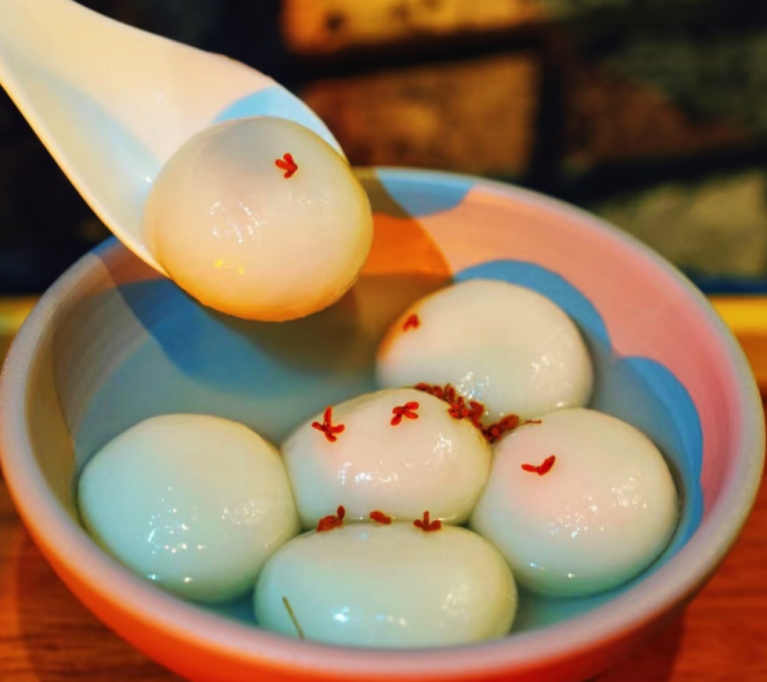 咸汤圆是老家,甜汤圆是童年,今年元宵不做选择,两款老底子味道,直接囤!