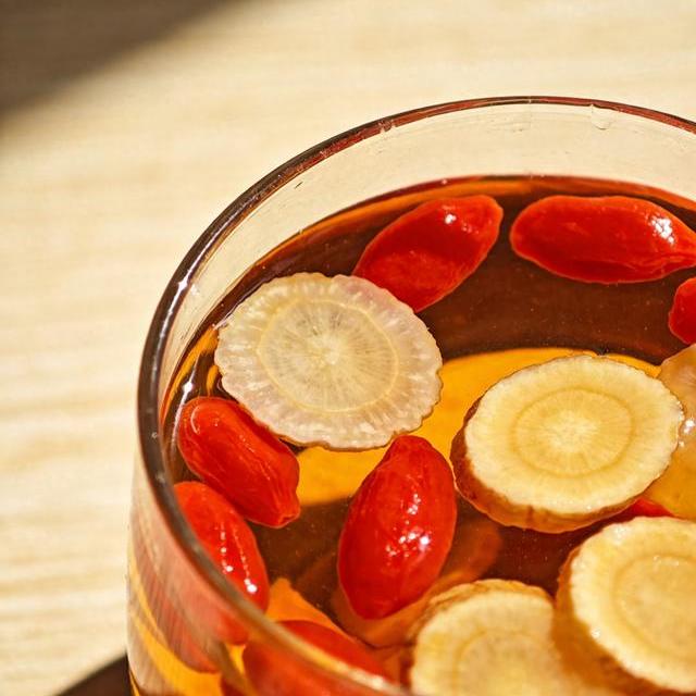 枸杞配西洋参，才是真正的黄金搭档，气阴双补、老少皆宜