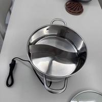 苏泊尔 304 不锈钢鸳鸯火锅｜一锅双味，把火锅店搬回家