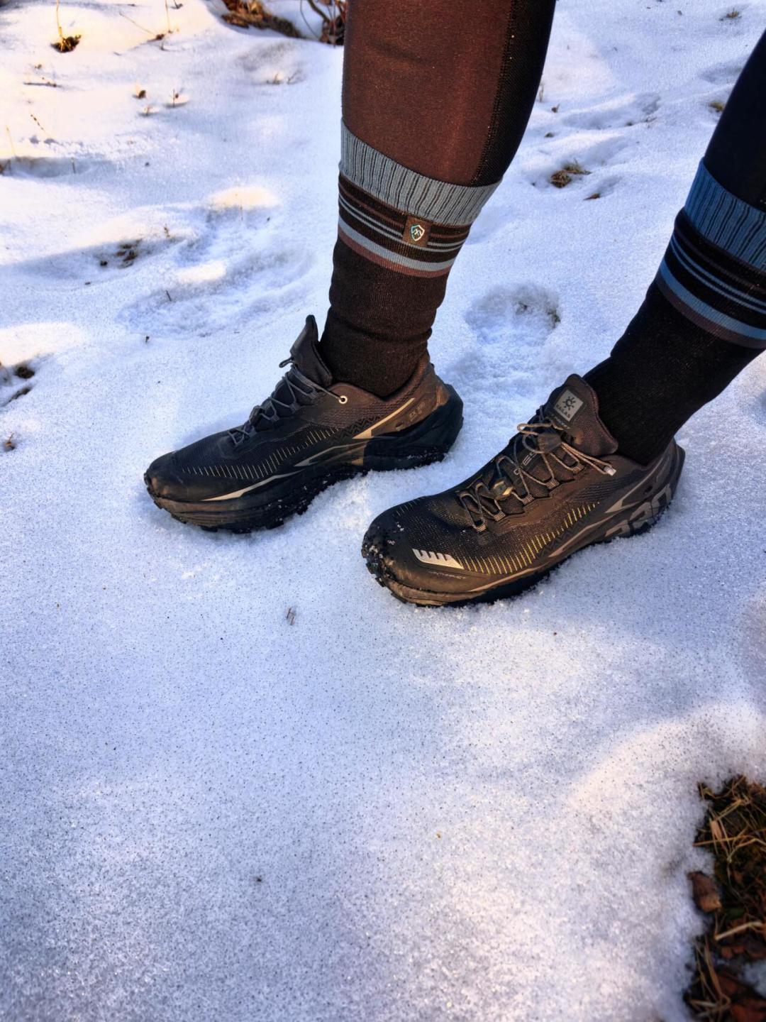 戴适羊毛防水袜实测:冬日畅玩从容踏雪