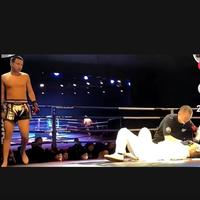 如何看待太极传武老师与自由搏击拳击手过招时被一拳击倒的现象。