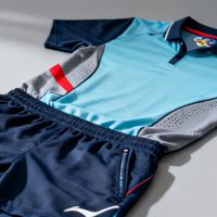 专业选手同款 vs 高性价比入门款？我们汇总了127位用户真实体验，结论在这