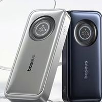 “一拉即用”？自带线充电宝可伸缩设计如何重塑出行充电体验？