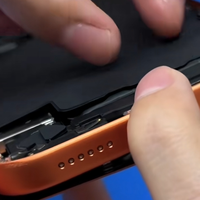 iPhone 17 Pro Max国行版现电池鼓包及异常电流声，首批用户集中反馈硬件故障