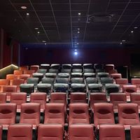 2026 春节档电影票哪里订更便宜？美团猫眼 19.9 起榜单