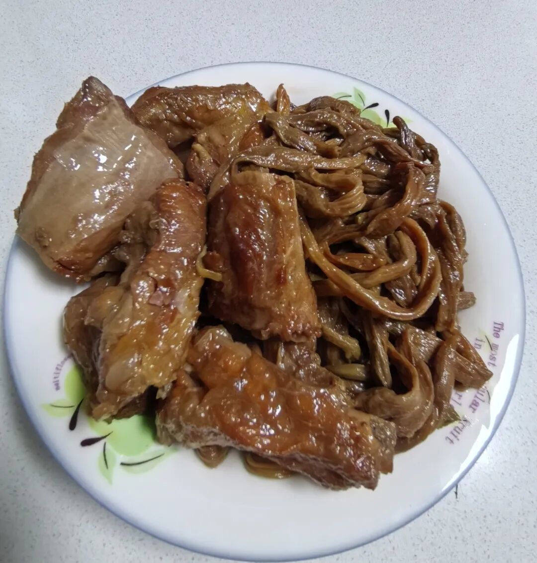 香到舔盘!湖北腊排骨两吃+手工暄软大包子