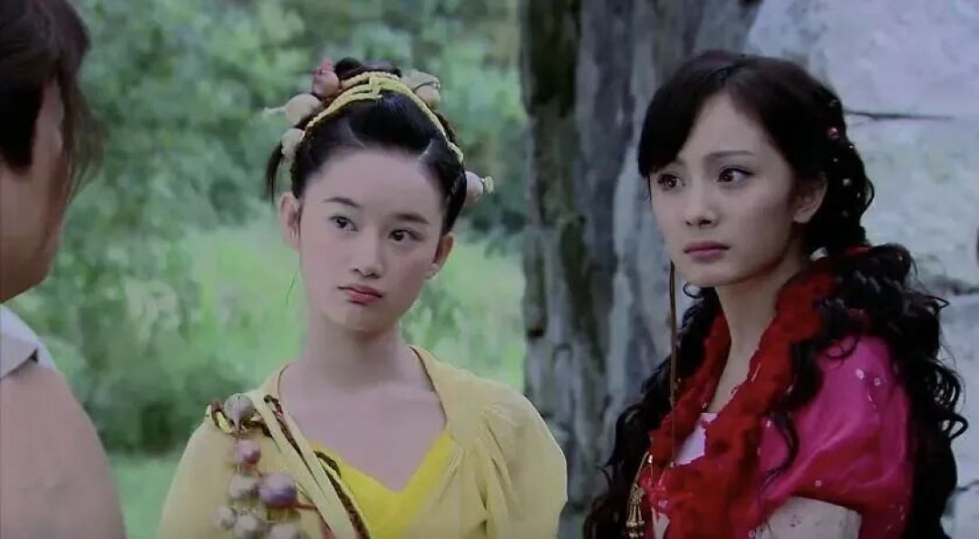 《纯真年代的爱情》:16岁搭档杨幂,33岁依然热播剧演配角,光芒不输女主,方穆静这样的郭晓婷你爱了吗?