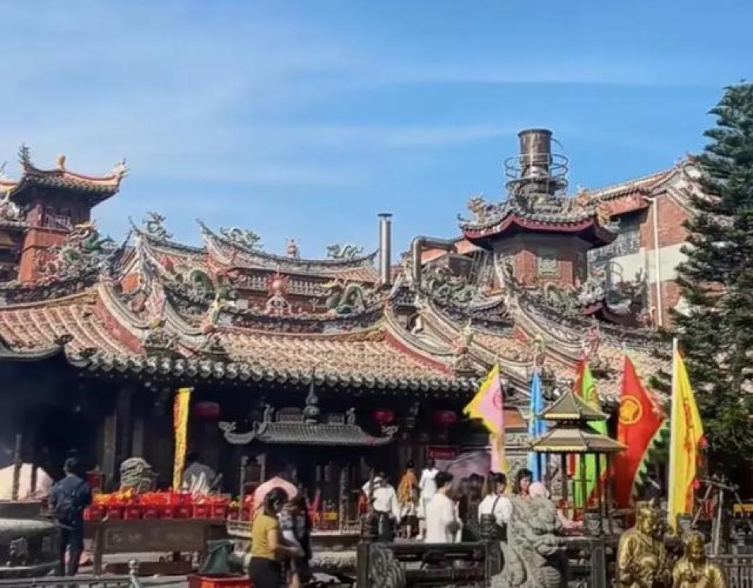跟着闽南人拜关帝,才懂泉州香火顶流的正确打开方式