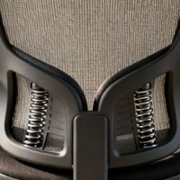 有谱V1双背设计：护腰核心还是营销噱头？全网用户观点大PK