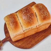 全麦吐司也能拉丝！一次发酵搞定松软秘诀，新手闭眼入