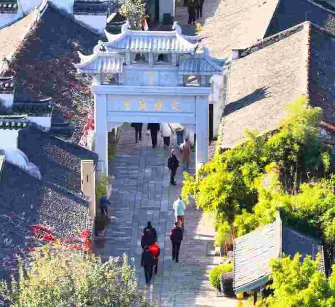 我是扬州人,去了趟山东济宁,不吹不黑,济宁比网上评价的还要好