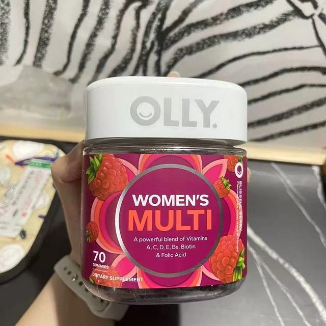 赵露思同款OLLY 女维软糖｜熬夜党也能拥有露思同款发光好状态