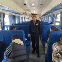 新春走基层 |“慢火车”传下来的手账本