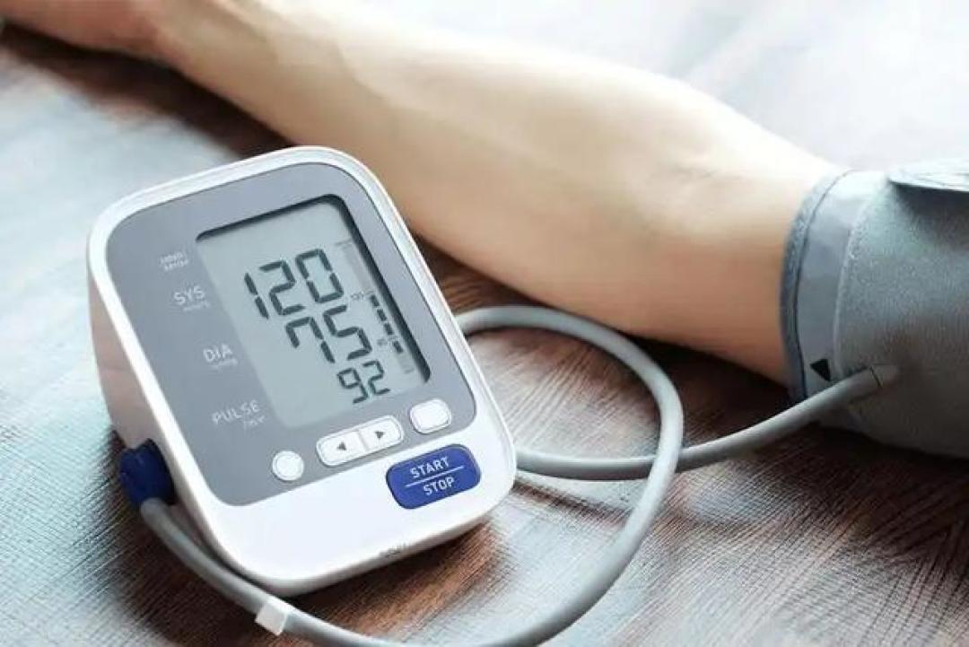 橙子立大功！医生发现：橙子可能对这2种慢性病有好处！可以常吃