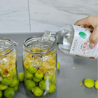 青梅泡酒怎么做？选对泡酒专用白酒，果香不被盖