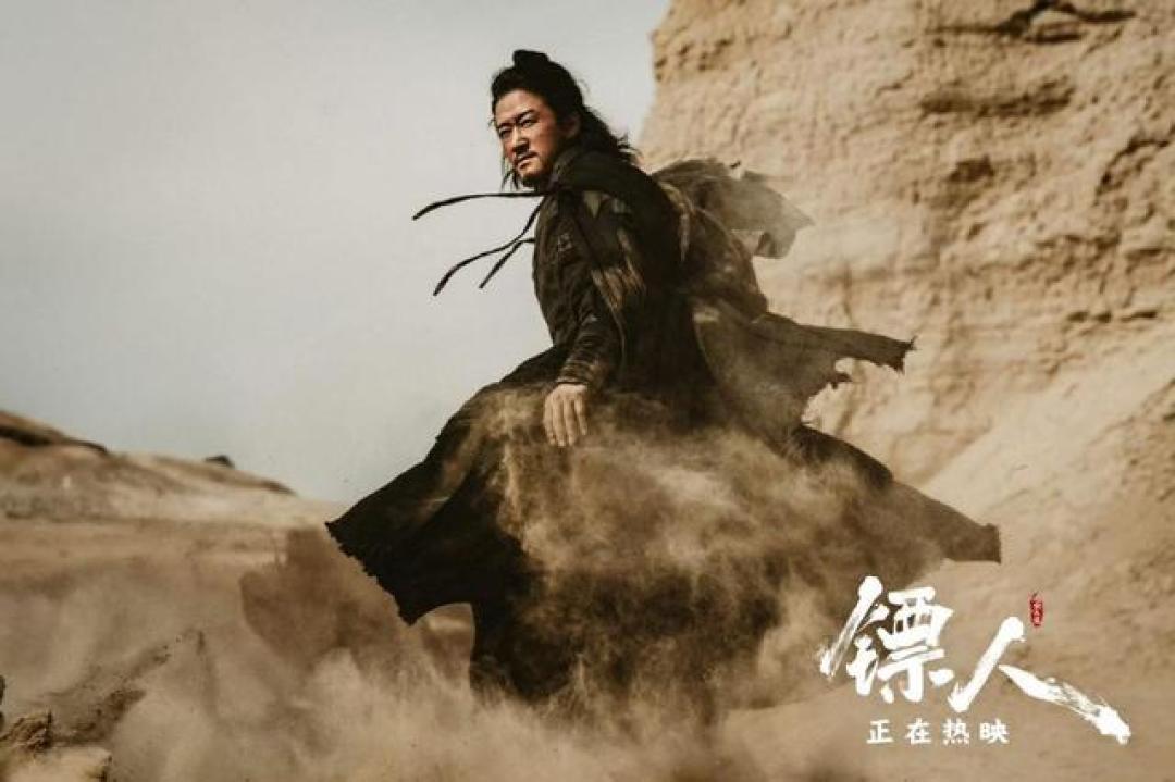 《镖人:风起大漠》票房近10亿,登顶武侠片冠军!春节档逆跌奇迹咋做到的?