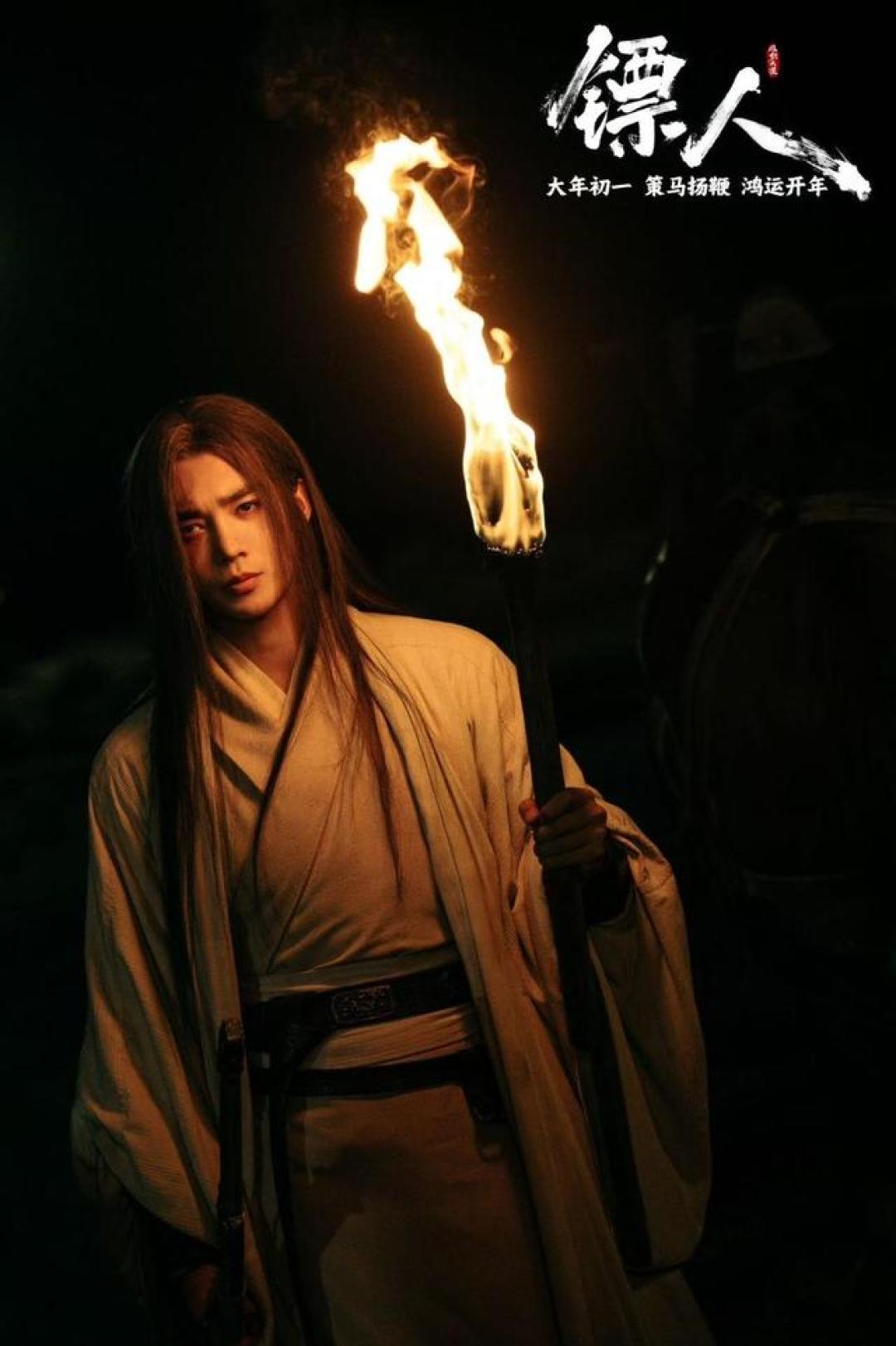 《镖人:风起大漠》票房近10亿,登顶武侠片冠军!春节档逆跌奇迹咋做到的?