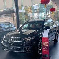 BBA大降价上热搜，网友质疑“线下没这个价”，门店实探：奔驰有车型降幅实际更高，奥迪宝马低价难达成；有销售称线上专属价是为了引流