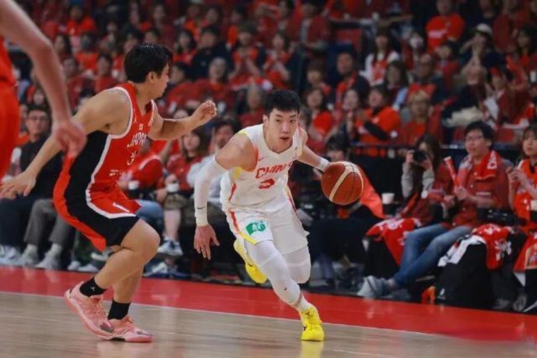 半场落后14分，第三节打出25:9！中国男篮上演绝境大逆转