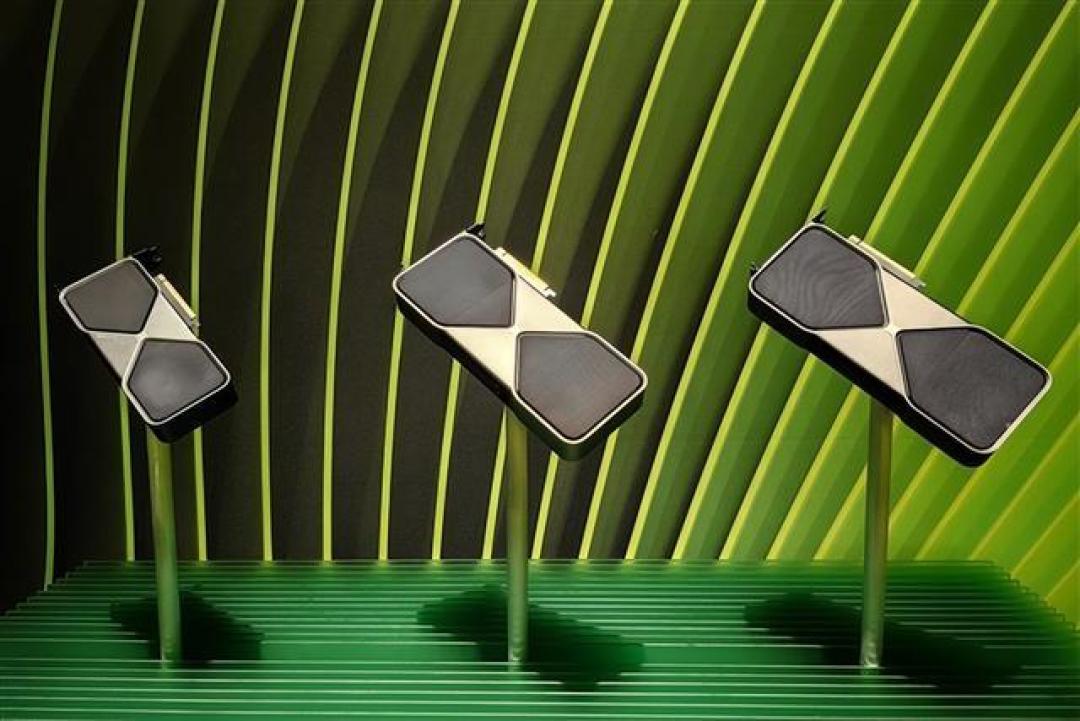 黄仁勋摊牌：AI优先，2026年游戏显卡将面临缺货与涨价