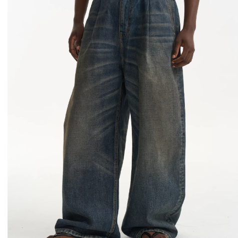 EXITMODE26SS｜这条捏褶阔腿牛仔，把复古松弛焊在身上