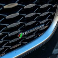 捷豹XFL操控出色但保值率堪忧，500+用户观点大碰撞