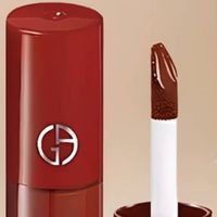 年味炸场！阿玛尼400#解锁节日高光妆容