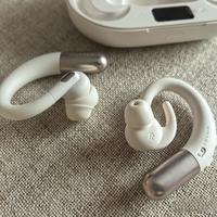 科大讯飞助听器和左点助听器哪个好？产品有什么不同？