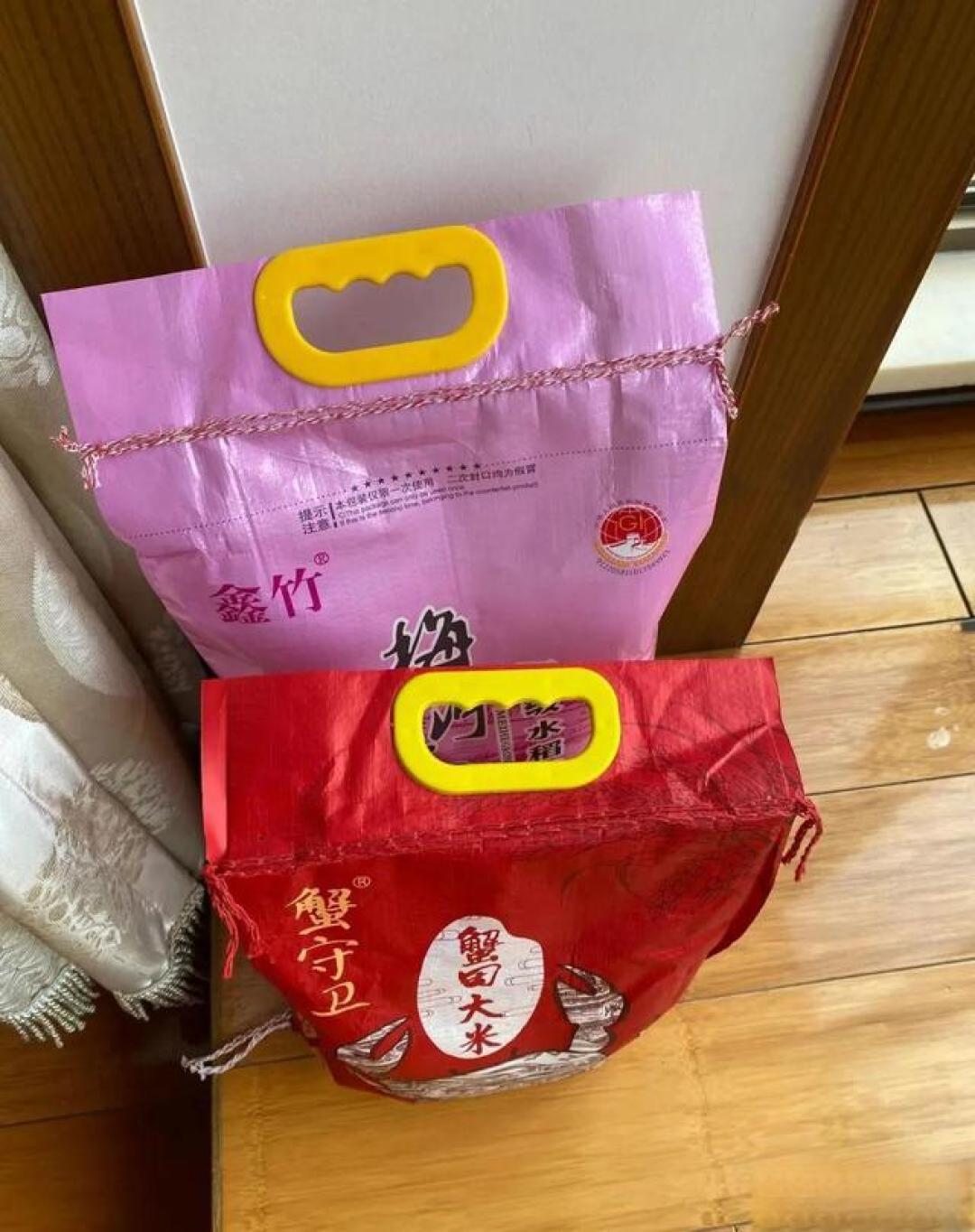 “米放三处,家中不富”,家中米不能乱放,不是迷信,是过来人的经验!