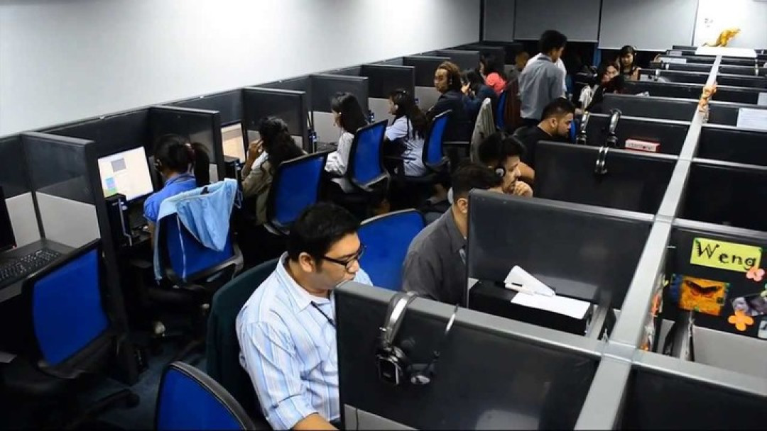 汉堡王给员工戴上 AI 耳机：你的每一句「谢谢」，都在被 AI 打分