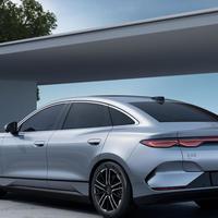 比亚迪又出新车：秦MAX双电机版本亮相，起售价可能只需要11.98万元起