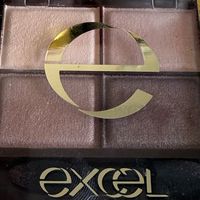 年味新妆：日常妆容离不开excel眼影