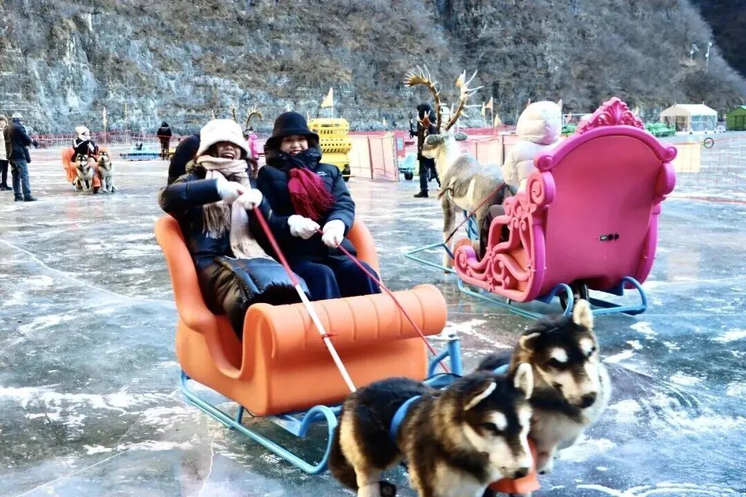 不必远行，龙庆峡冰川峡谷超好玩！冰上项目一站打卡→