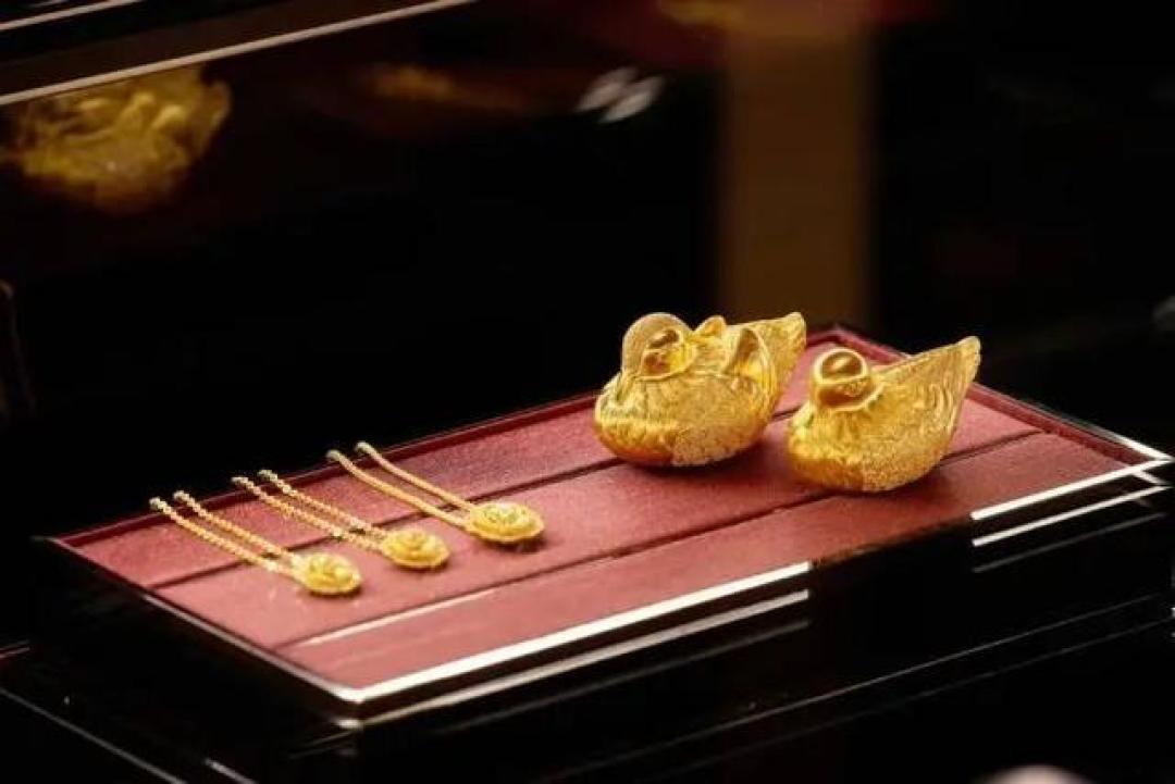 60万金碗秒空背后:你买的是黄金资产,还是高价消费品?