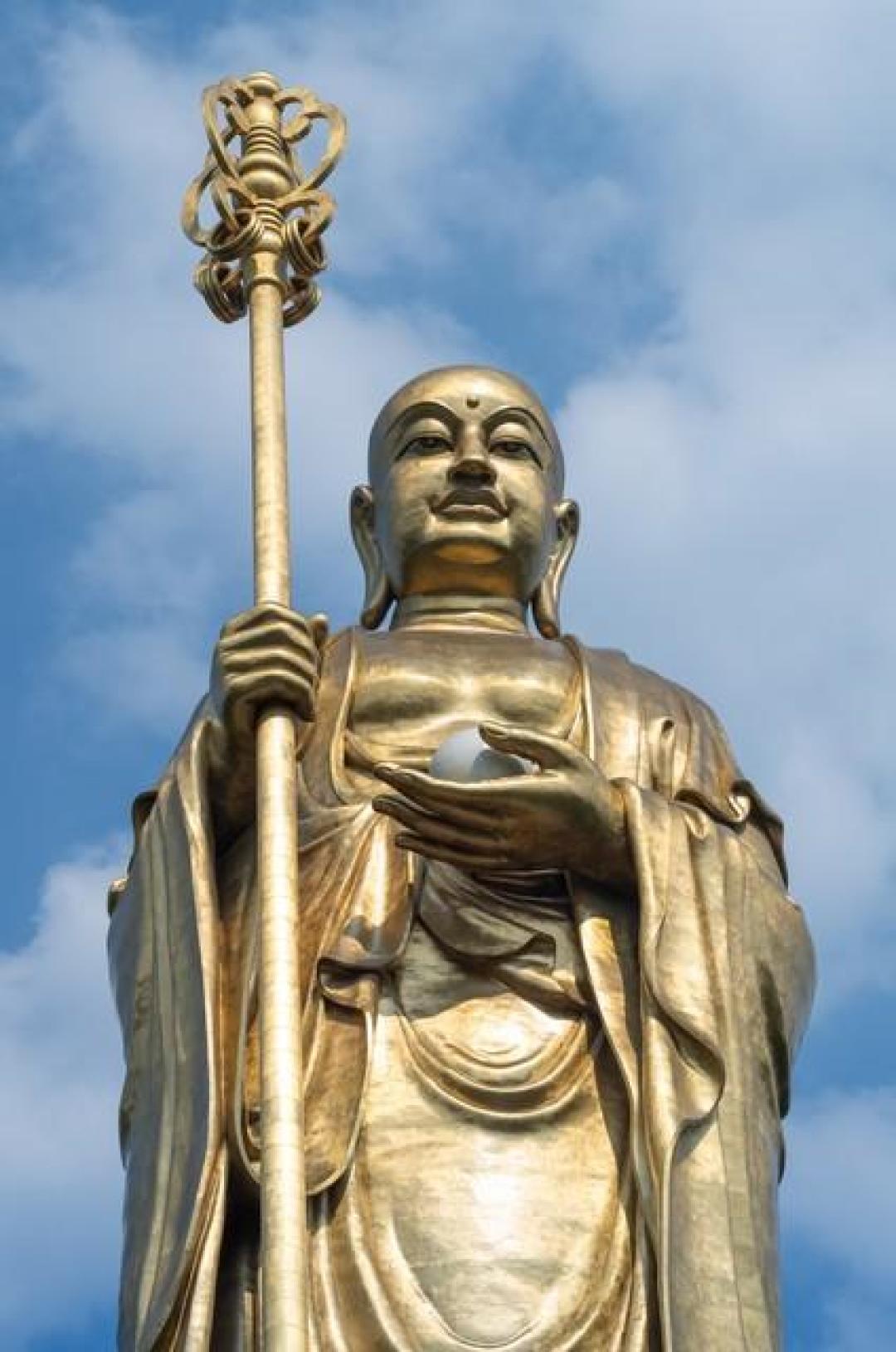 跟着朱迅登九华山,不止看云海,更读懂地藏王菩萨的大愿