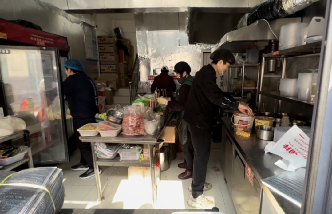 武清有个“麻辣拌界史铁生”!开年第一个火的小店来了