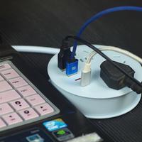 桌面秒变极简充电站！懒人必备的高效桌搭方案