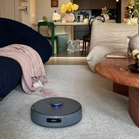 云鲸与科沃斯谁更接近“免维护”？自清洁、防缠绕、集尘系统实测对比