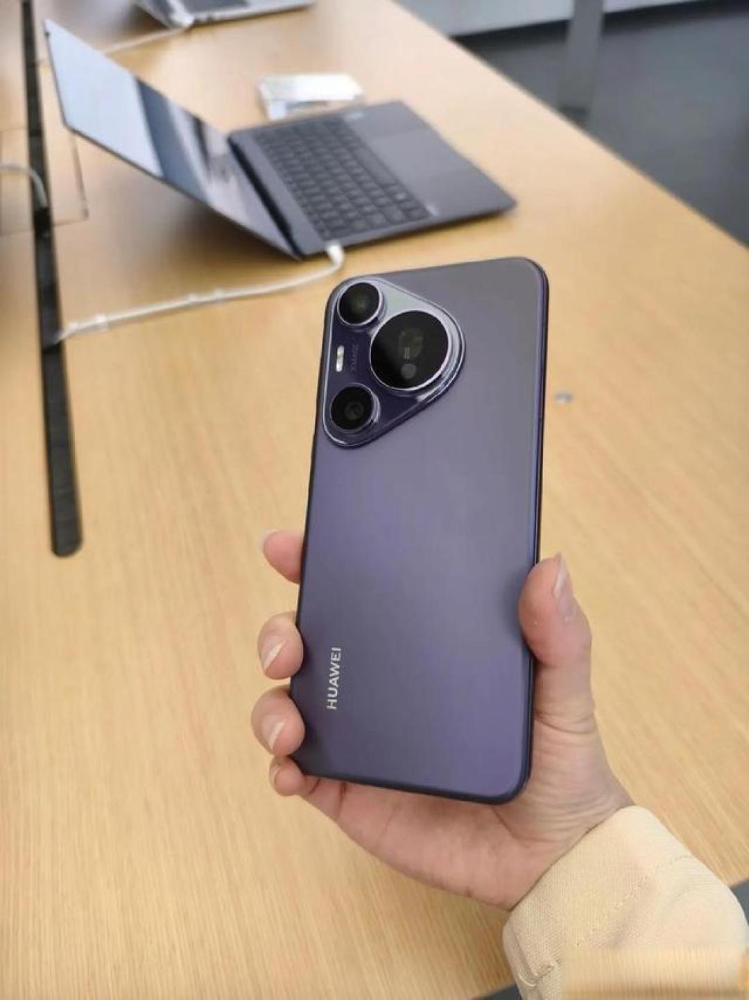 鸿蒙 6.1 最新升级包|华为 Pura70 Pro + 流畅、影像、效率一次拉满
