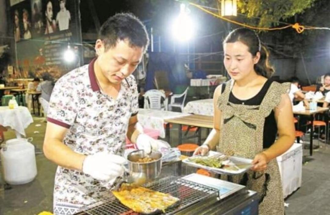 “老婆,让我摆摊三个月试试”:负债家庭的一次争吵,暴露了太多