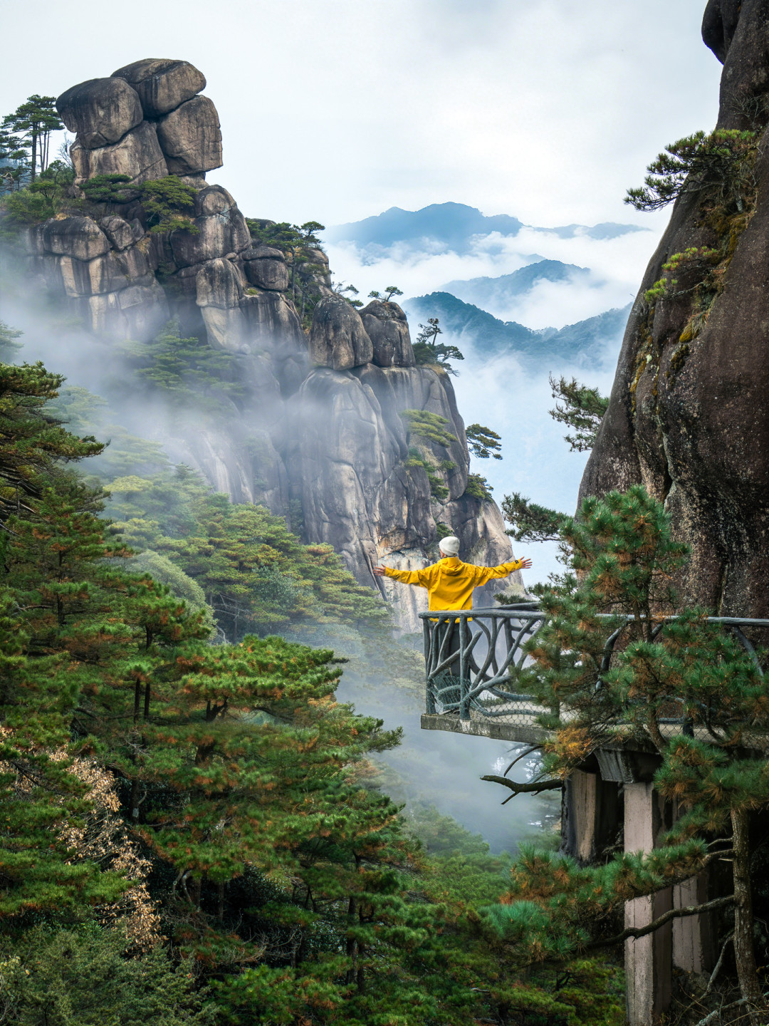 以为黄山够美了，直到我去了江西这座山❗