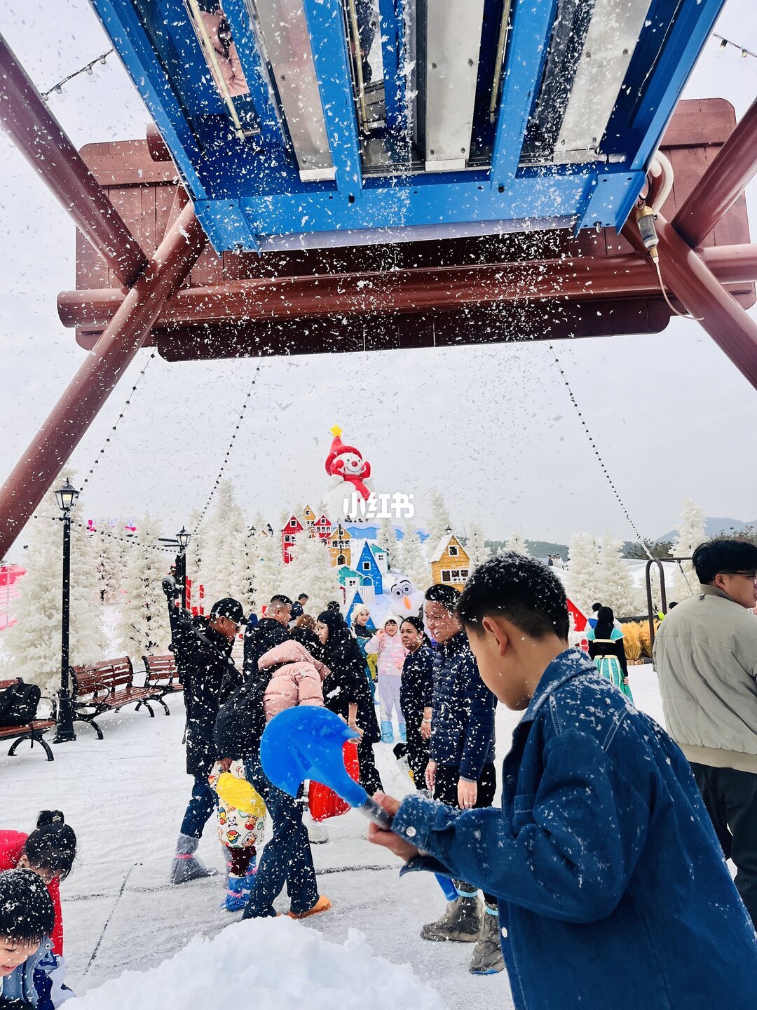 广东“哈尔滨”玩雪啦~