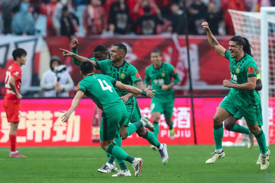 2-0力克海港！北京国安时隔22年再夺超级杯冠军
