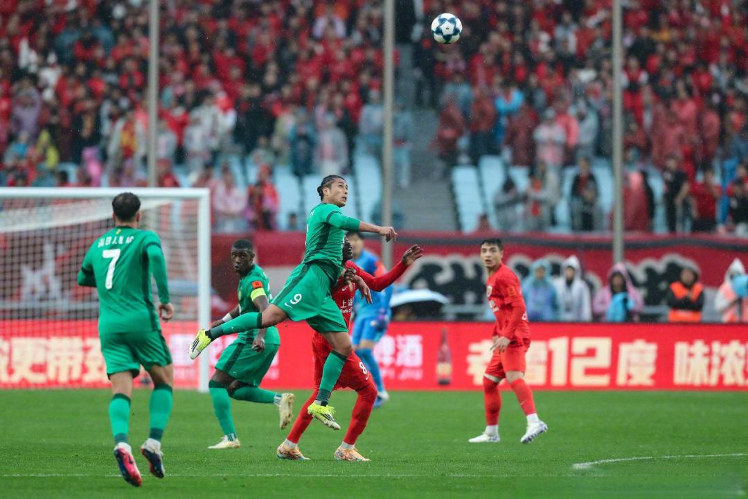 2-0力克海港！北京国安时隔22年再夺超级杯冠军