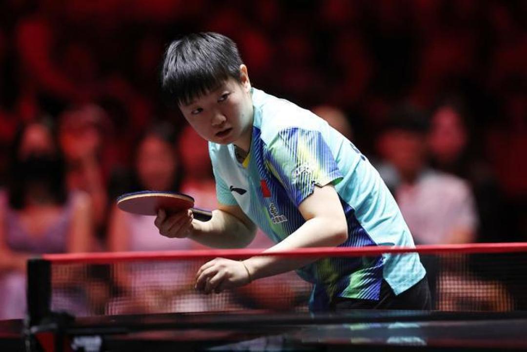 王曼昱孙颖莎争金：从8-2到10-7，她们用惊天逆转定义巅峰对决